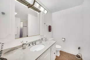 1220 Park Ave W, Highland Park, IL 60035 - Photo 12