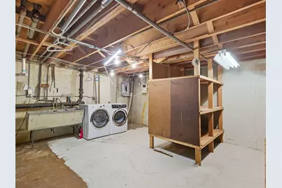 1412 E Rochdale Place, Chicago, IL 60615 - Photo 18