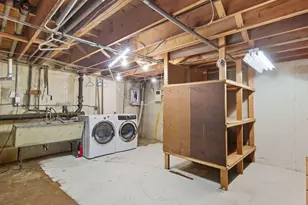 1412 E Rochdale Pl, Chicago, IL 60615 - Photo 18