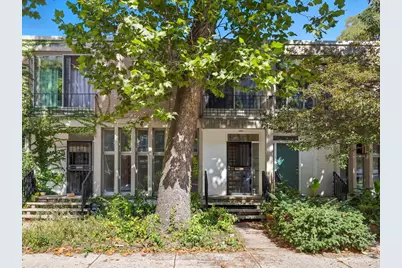 1412 E Rochdale Place, Chicago, IL 60615 - Photo 1