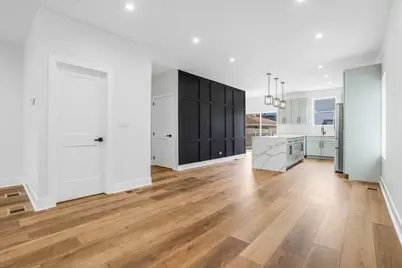 5731 W Ohio Street, Chicago, IL 60644 - Photo 8