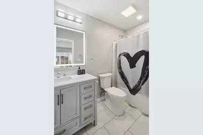 7214 Farmstead Lane, Hanover Park, IL 60133 - Photo 18