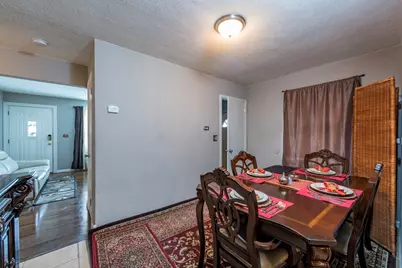 2732 Ezra Avenue, Zion, IL 60099 - Photo 16