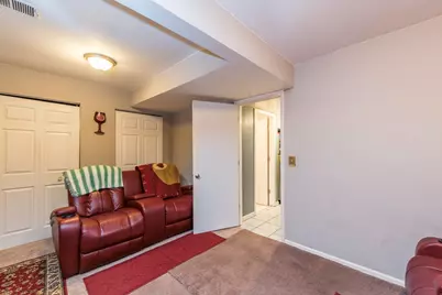 2732 Ezra Avenue, Zion, IL 60099 - Photo 14