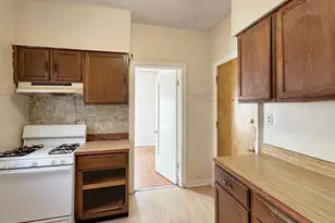 6832 S South Shore Dr, Chicago, IL 60649 - Photo 8