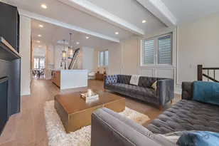 4015 N Albany Ave, Chicago, IL 60618 - Photo 18