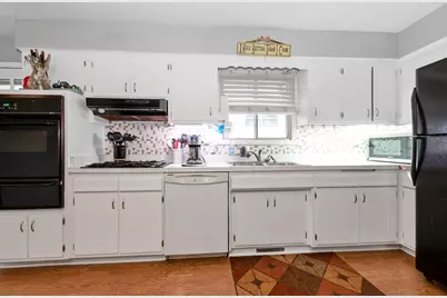 4511 W Howdy Lane W, Alsip, IL 60803 - Photo 10