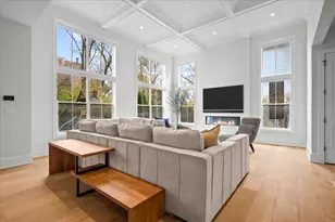 1560 Samanthas Way, Deerfield, IL 60015 - Photo 8