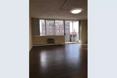 10S473 Echo Lane #9, Willowbrook, IL 60527 - Photo 4