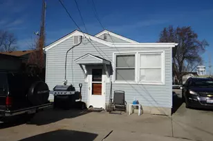 831 Douglas St, Morris, IL 60450 - Photo 8