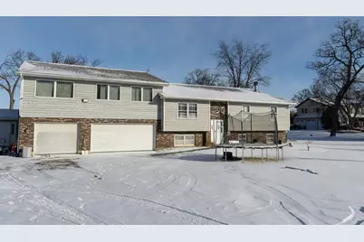 45W962 Plank Road, Hampshire, IL 60140 - Photo 2