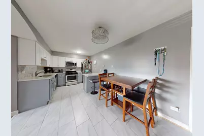 670 Marilyn Avenue #203, Glendale Heights, IL 60139 - Photo 8