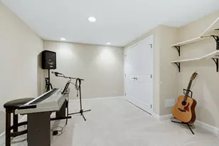 2503 Skylane Dr, Naperville, IL 60564 - Photo 44