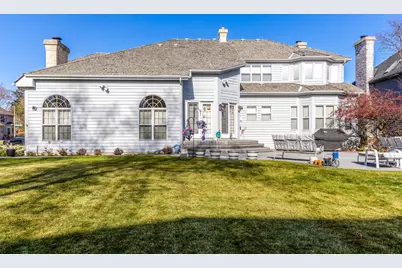 395 Blue Ash Drive, Buffalo Grove, IL 60089 - Photo 38