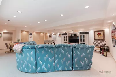 395 Blue Ash Drive, Buffalo Grove, IL 60089 - Photo 30