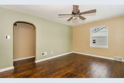 1009 Helen Avenue, Joliet, IL 60433 - Photo 6