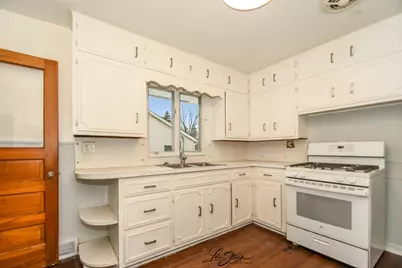 1009 Helen Avenue, Joliet, IL 60433 - Photo 8