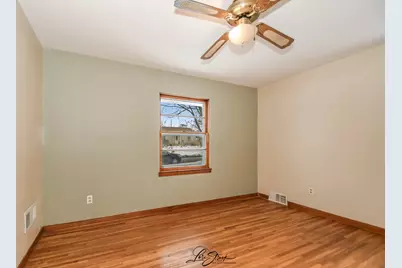 1009 Helen Avenue, Joliet, IL 60433 - Photo 10