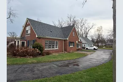 1009 61st Street, La Grange Highlands, IL 60525 - Photo 1