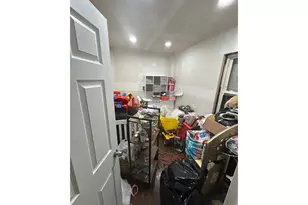 2107 W 70th Pl, Chicago, IL 60636 - Photo 10