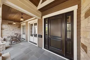 415 N Adams St, Hinsdale, IL 60521 - Photo 2