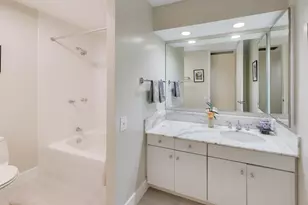 680 N Lake Shore Dr, Chicago, IL 60611 - Photo 36