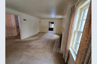 423 N Highland Avenue, Rockford, IL 61107 - Photo 8