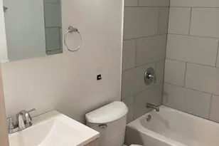 1929 W Montrose Ave, Chicago, IL 60613 - Photo 6