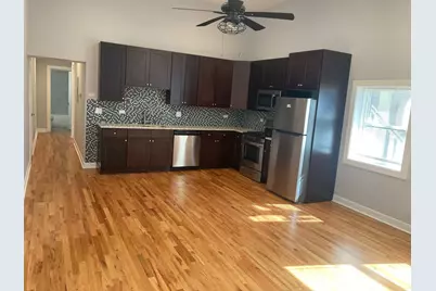 1929 W Montrose Avenue #1S, Chicago, IL 60613 - Photo 2