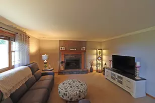 17624 Rosewood Ln, Tinley Park, IL 60487 - Photo 14