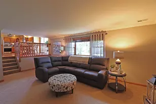 17624 Rosewood Ln, Tinley Park, IL 60487 - Photo 16