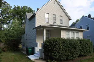 2911 Emmaus Ave, Zion, IL 60099 - Photo 2