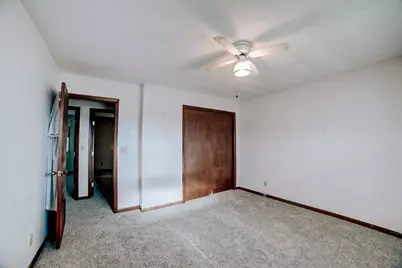 601 E Porter Avenue, Watseka, IL 60970 - Photo 26
