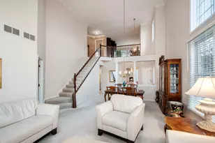 120 Fairway Dr, La Grange, IL 60525 - Photo 8