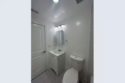 4411 N Kimball Avenue #3, Chicago, IL 60618 - Photo 2