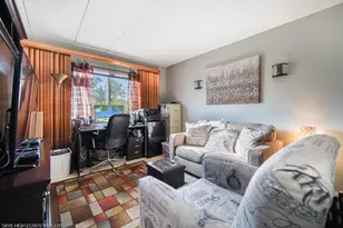 18855 Burnham Ave, Lansing, IL 60438 - Photo 14