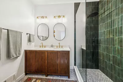 2939 N Honore Street #D, Chicago, IL 60657 - Photo 10