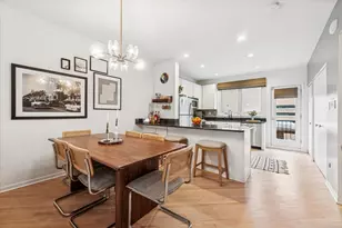 2939 N Honore St, Chicago, IL 60657 - Photo 6