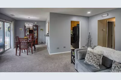 7070 Newport Drive #203, Woodridge, IL 60517 - Photo 4