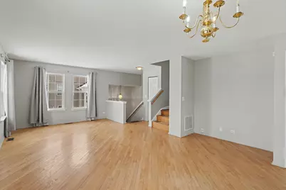 570 N Triumph Court, Hainesville, IL 60073 - Photo 4