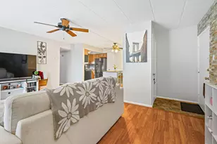 10831 S Keating Ave, Oak Lawn, IL 60453 - Photo 16