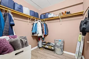 10831 S Keating Ave, Oak Lawn, IL 60453 - Photo 6