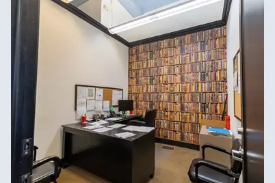 827 N Milwaukee Avenue, Chicago, IL 60642 - Photo 6