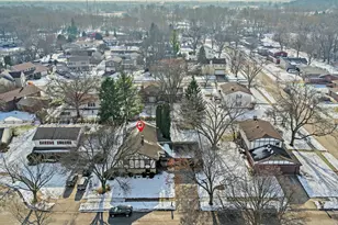 183 Brookside Dr, Elgin, IL 60123 - Photo 38