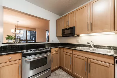 400 N Lasalle Street #1404, Chicago, IL 60654 - Photo 10