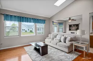 21522 Lake St Clair Dr, Crest Hill, IL 60403 - Photo 2