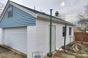 700 Warren Ave, Rockdale, IL 60436 - Photo 8