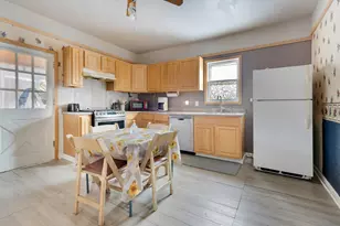 436 W Washington St, Marengo, IL 60152 - Photo 6