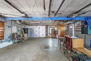 811 W Harvard St, Champaign, IL 61820 - Photo 32