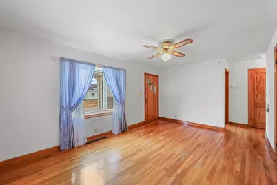 811 W Harvard Street, Champaign, IL 61820 - Photo 10